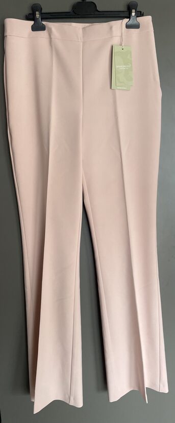 Rinascimento élre vasalt púder női nadrág 