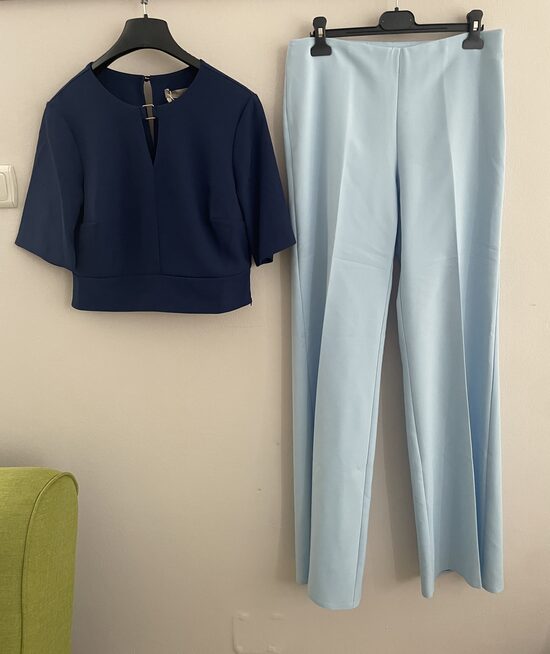 Rinascimento babakék élre vasalt női nadrág 