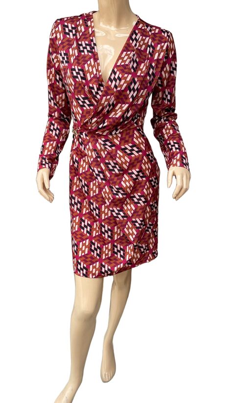 Rinascimento mintás átlapolt csinos női ruha