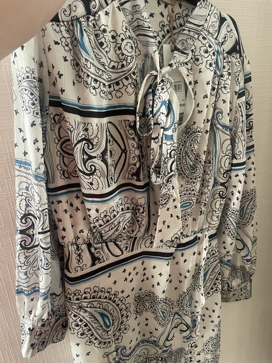 Rinascimento csinos mintás női ruha 