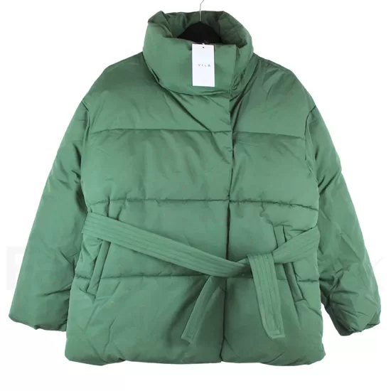 Vila bélelt, zöld női télikabát övvel