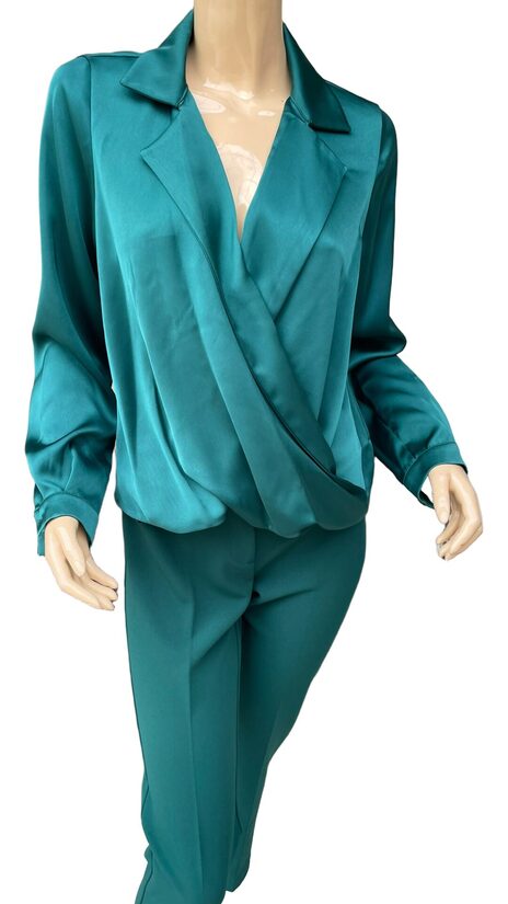 Rinascimento átlapolt elegáns zöld női blúz 