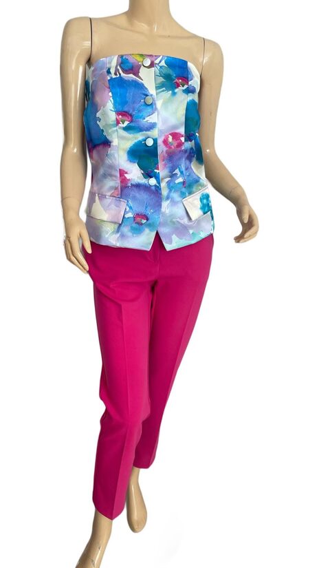 Rinascimento csinos ujjatlan virágos női felső